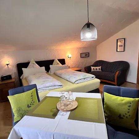 Haus Chiemseeblick 3*